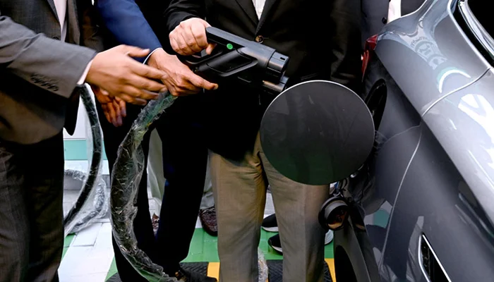 655297 7004369 updates