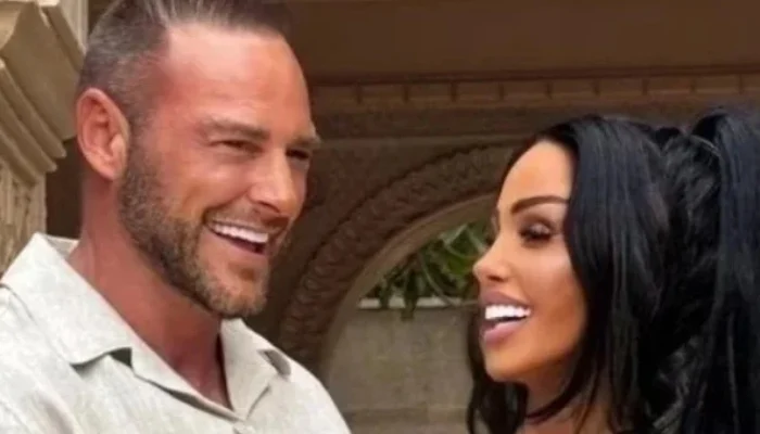 655604 818300 updates