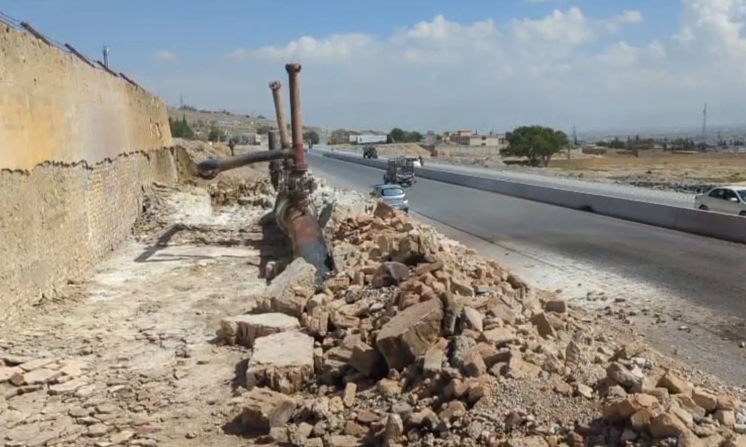 gas supply cut in parts of balochistan following pipeline explosion