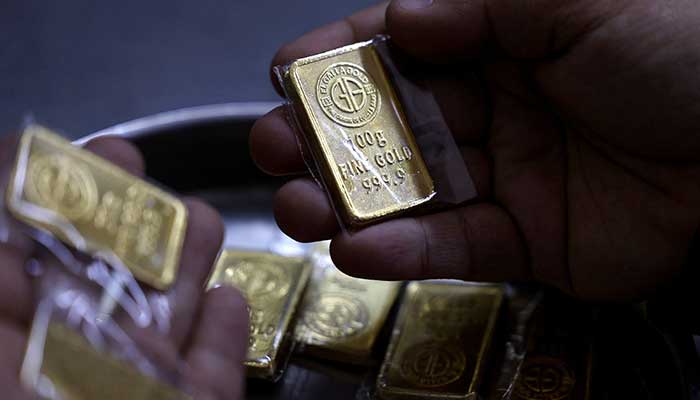 gold prices record their largest single day drop amid global market downturn