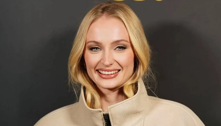 Sophie Turner injured while filming ‘Lara Croft’ reboot sophie turner injured while filming ‘lara croft’ reboot