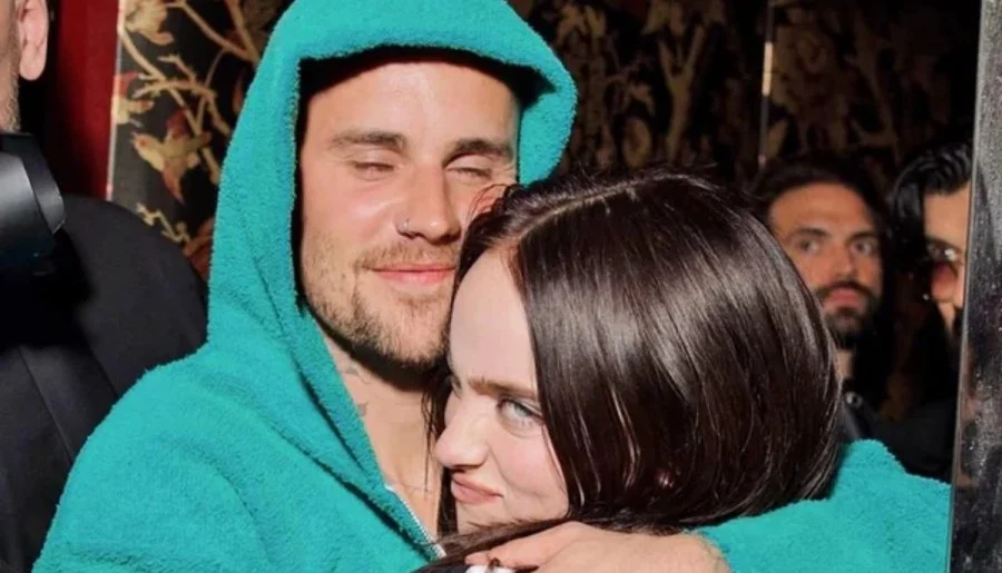 billie eilish emotional in behind the scenes clip after justin bieber set