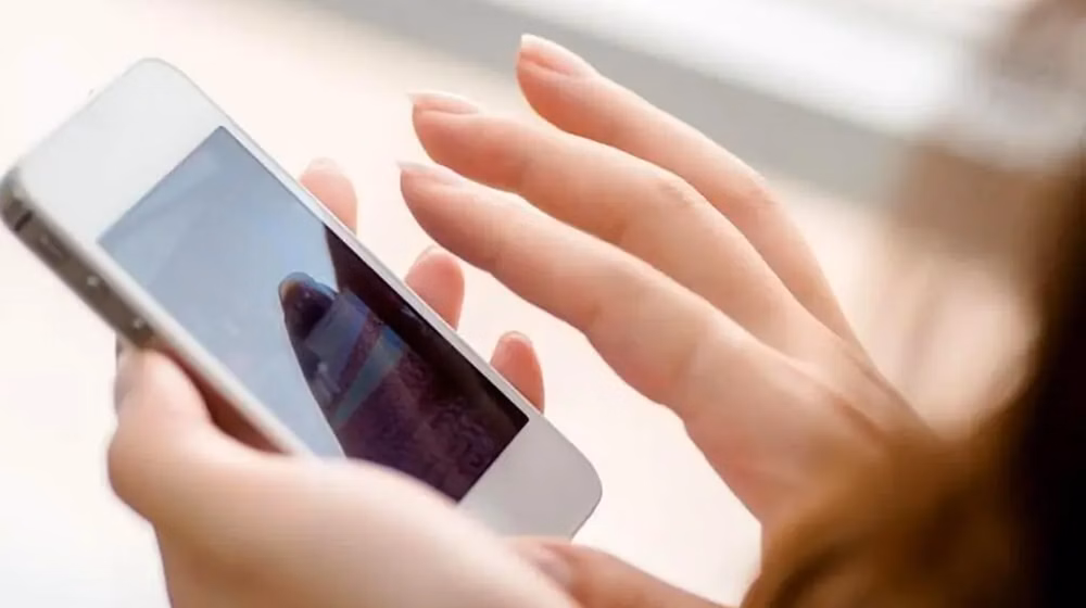 CM Punjab Introduces Police App for Reporting Lost Documents cm punjab introduces police app for reporting lost documents