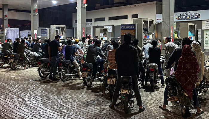 How Motorcyclists in Sindh Can Claim the Rs2,000 Petrol Subsidy how motorcyclists in sindh can claim the rs2,000 petrol subsidy