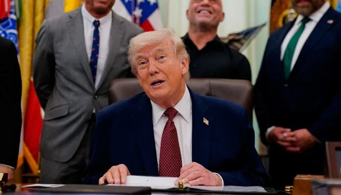 u.s. negotiators to arrive in islamabad today for iran talks, trump confirms