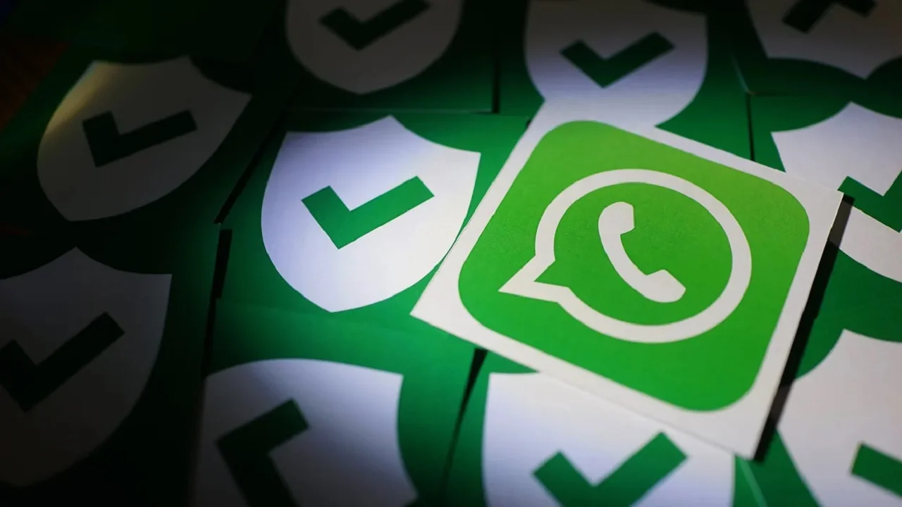 whatsapp to soon launch “keep after reading” option for disappearing messages