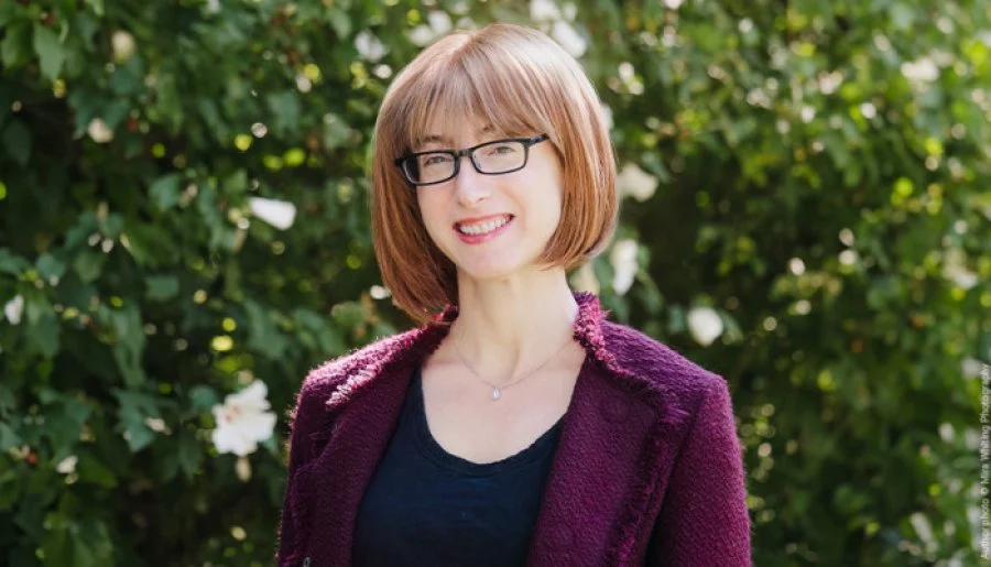 ‘the housemaid’ author steps into the spotlight for the first time